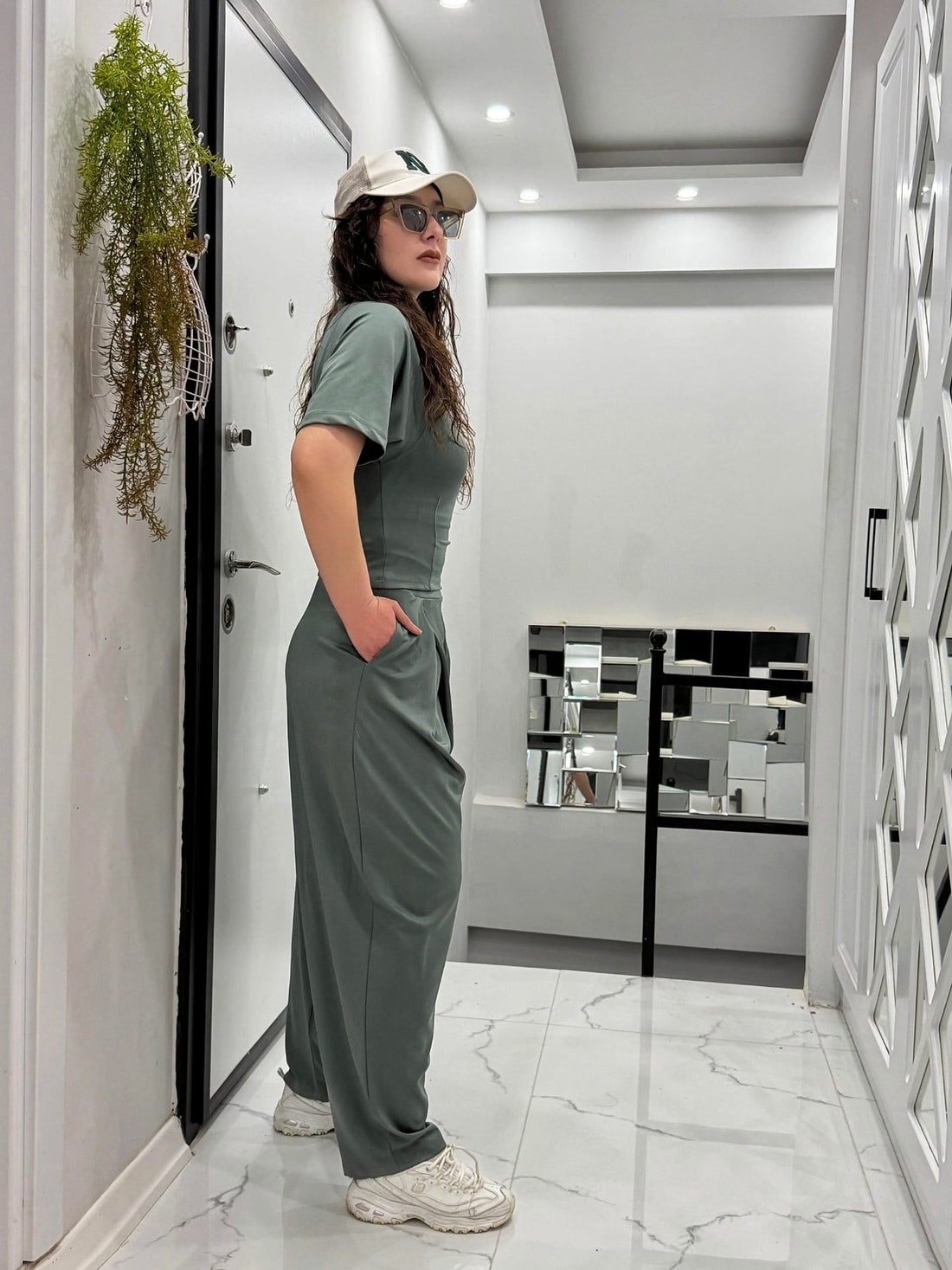 ÇAĞLA YEŞİLİ & KREM LİKRALI TAKIM