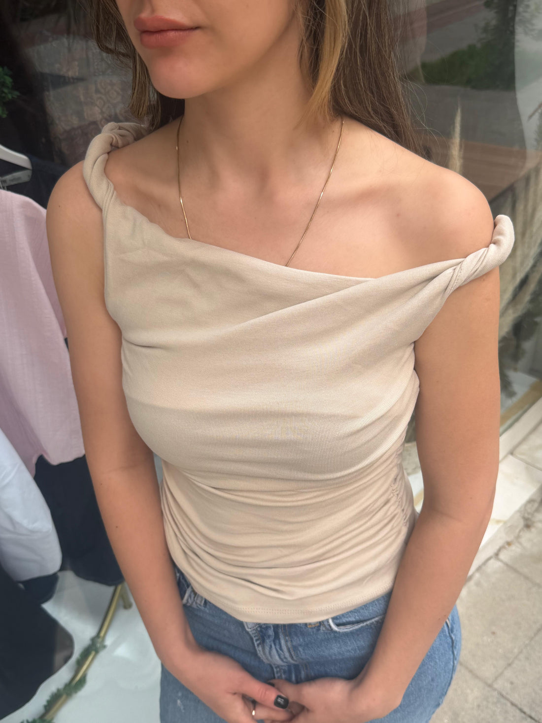 OMUZ DETAYLI ŞIK VE ESNEK PENYE BLUZ