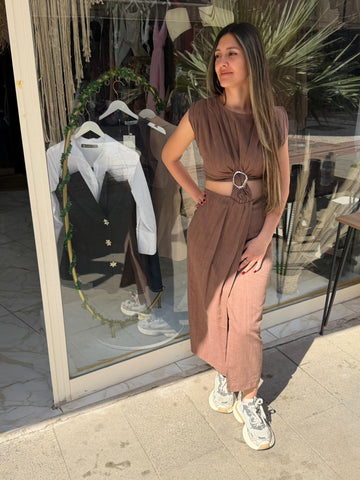 BEL DETAYLI ŞIK VE ZARİF KETEN ELBİSE